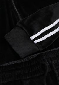 Renee - Czarny 2-Częściowy Komplet Dresowy z Weluru z Ozdobnymi Lampasami Bluza i Spodnie Anelpe. Kolor: czarny. Materiał: welur, dresówka #7