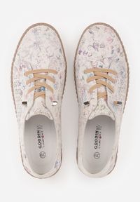 Born2be - Beżowo-Różowe Skórzane Sneakersy w Kwiaty z Ażurowym Wzorem Rionela. Zapięcie: sznurówki. Kolor: beżowy. Materiał: skóra. Wzór: ażurowy, kwiaty. Sezon: lato #2