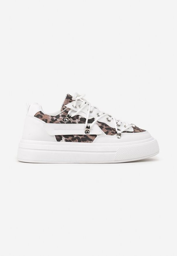Born2be - Białe Sneakersy z Panterkowym Wzorem Calidi. Okazja: na co dzień. Kolor: biały. Materiał: jeans. Wzór: aplikacja, motyw zwierzęcy