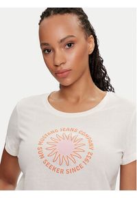 Mustang T-Shirt Alma 1015179 Écru Regular Fit. Materiał: bawełna
