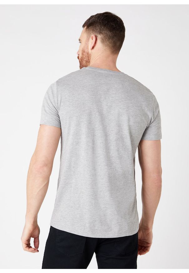 Wrangler - MĘSKI T-SHIRT WRANGLER SS LOGO TEE MID GREY W7M0D3XTT 112131861