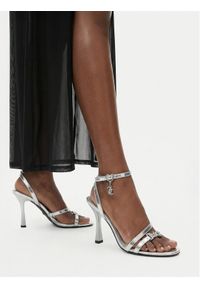 Juicy Couture Sandały EO-LS955554-8 Srebrny. Kolor: srebrny. Materiał: materiał #1