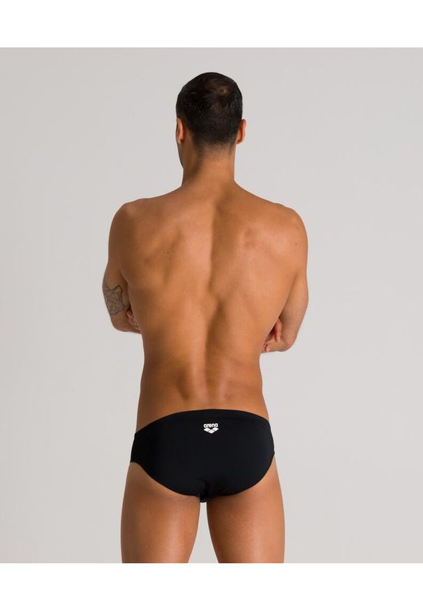 Kąpielówki slipy męskie na basen Arena Optical Waves Brief. Kolor: czarny, niebieski, wielokolorowy