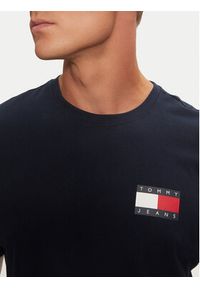 Tommy Jeans T-Shirt Essential Flag DM0DM20740 Granatowy Slim Fit. Kolor: niebieski. Materiał: bawełna