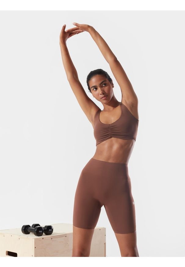 4f - 4F Legginsy kolarki treningowe z materiałów z recyklingu damskie 4F x Anna Lewandowska M. Stan: podwyższony. Kolor: brązowy. Materiał: materiał. Wzór: nadruk. Sport: fitness