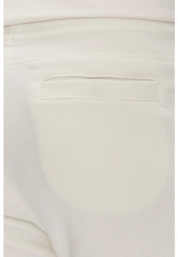 Guess - GUESS Białe spodnie męskie Aldwin, Rozmiar L. Kolor: biały. Materiał: poliester, bawełna, materiał