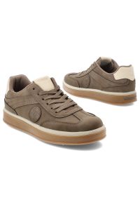 Big-Star - Sneakersy unisex Big Star, ze skóry ekologicznej na platformie z okrągłym noskiem sznurowane, beżowe, SS174020. Okazja: na co dzień. Nosek buta: okrągły. Zapięcie: sznurówki. Kolor: beżowy. Materiał: materiał, skóra ekologiczna. Szerokość cholewki: normalna. Obcas: na platformie #3