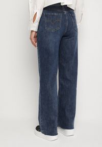 Born2be - Niebieskie Jeansy z Wysokim Stanem i Szeroką Nogawką Valimoss. Okazja: na co dzień. Stan: podwyższony. Kolor: niebieski. Styl: klasyczny, casual, elegancki