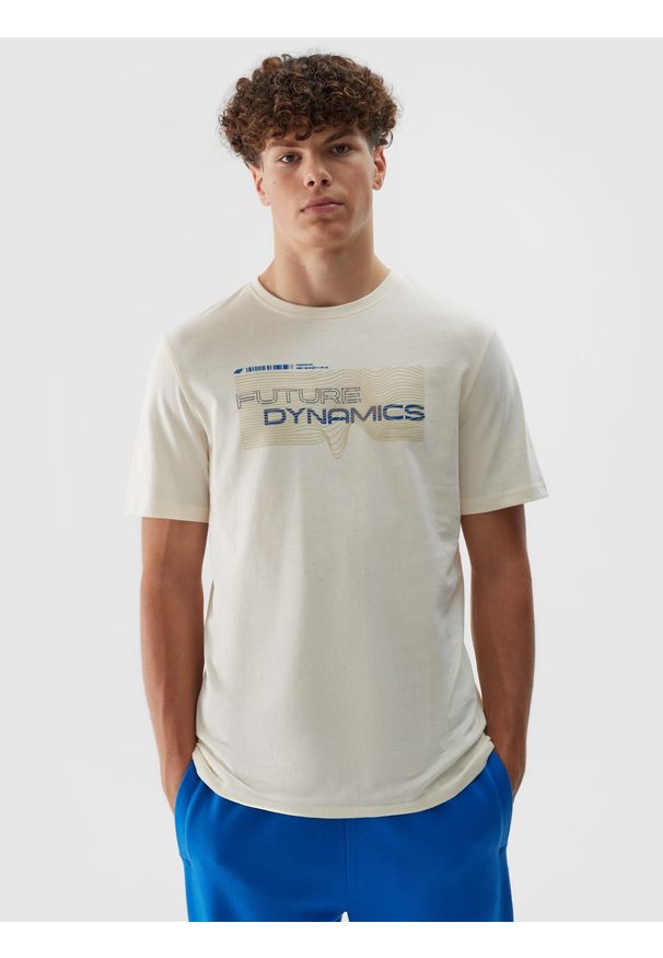 4f - 4F T-shirt regular z nadrukiem męski - biały M. Okazja: na co dzień. Kolor: biały. Materiał: bawełna, jersey, dzianina. Długość rękawa: krótki rękaw. Długość: krótkie. Wzór: nadruk. Styl: sportowy, casual, klasyczny