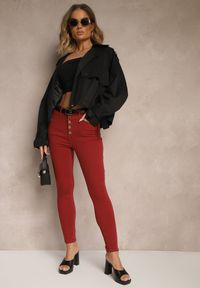 Renee - Bordowe Spodnie Skinny Winvienne. Stan: podwyższony. Kolor: czerwony. Długość: długie. Wzór: ażurowy #4