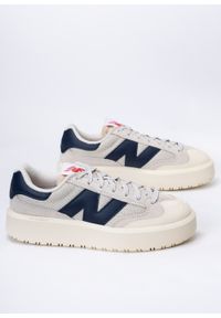 Sneakersy unisex beżowe New Balance CT302RC. Okazja: na co dzień. Kolor: beżowy. Materiał: koronka, zamsz. Szerokość cholewki: normalna. Wzór: napisy #3