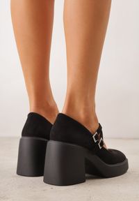 Renee - Czarne Chunky Półbuty na Słupku z Paskami z Klamrami Zdobionymi Cyrkoniami Pesipe. Okazja: na co dzień. Zapięcie: klamry. Kolor: czarny. Wzór: aplikacja. Obcas: na słupku. Styl: glamour, casual, elegancki. Wysokość obcasa: średni #2