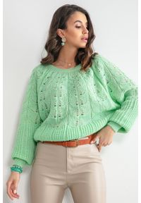 e-margeritka - Sweter ażurowy krótki zielony - l/xl. Kolor: zielony. Materiał: akryl, wełna, materiał, poliamid. Długość: krótkie. Wzór: ażurowy. Sezon: wiosna #1