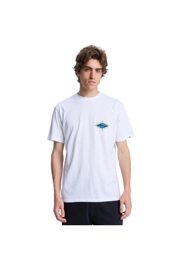 Quiksilver - Koszulka z krótkim rękawem dla Mężczyzn EV BEACH BLAST. Kolor: biały. Materiał: materiał, bawełna. Długość rękawa: krótki rękaw. Długość: krótkie. Wzór: nadruk