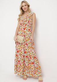 Born2be - Żółto-Czerwona Sukienka Maxi z Trójkątnym Dekoltem i Kwiatowym Motywem z Falbanką Moraila. Typ kołnierza: dekolt w serek. Kolor: żółty. Wzór: kwiaty. Sezon: wiosna, lato. Długość: maxi #2