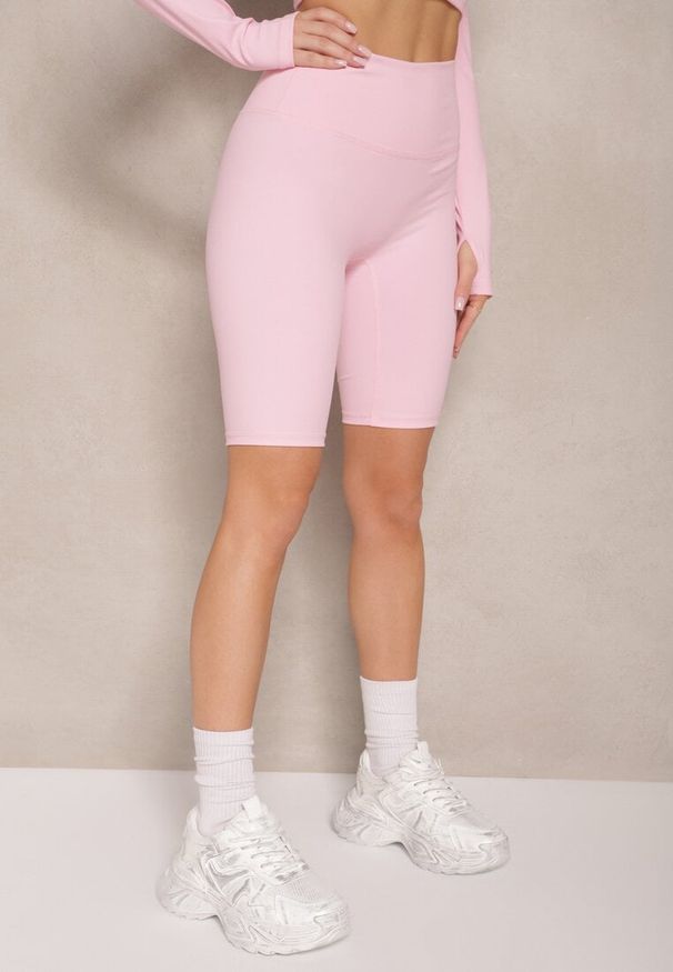 Renee - Jasnoróżowe Szorty Kolarki High Waist Basalla. Okazja: na co dzień. Stan: podwyższony. Kolor: różowy. Sezon: lato. Styl: casual