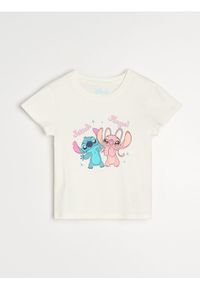 Sinsay - Bawełniana piżama dwuczęściowa z nadrukiem Stitch - kremowy. Kolor: kremowy. Materiał: bawełna. Wzór: nadruk #1