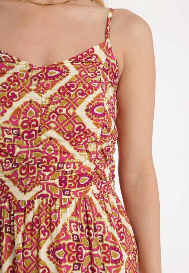 Born2be - Beżowo-Pomarańczowa Wiskozowa Sukienka na Regulowanych Ramiączkach z Gumkami w Pasie Ysilla. Okazja: na co dzień. Typ kołnierza: dekolt w kształcie V. Kolor: beżowy. Materiał: wiskoza. Długość rękawa: na ramiączkach. Sezon: lato. Styl: casual, klasyczny