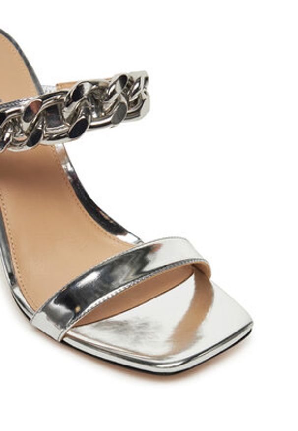 MICHAEL Michael Kors Klapki Bianca 40S5BCHS1M Srebrny. Kolor: srebrny. Materiał: skóra
