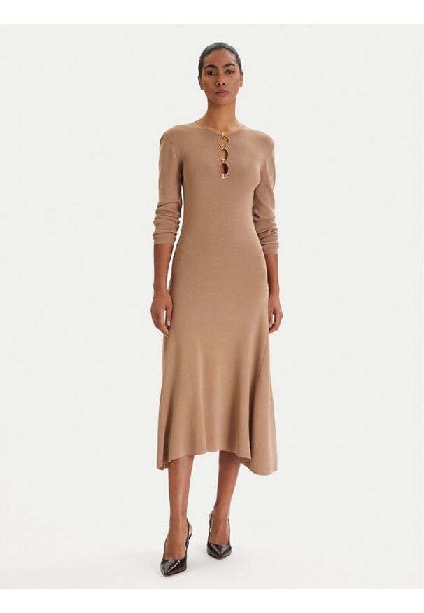 Karl Lagerfeld - KARL LAGERFELD Sukienka dzianinowa B1W13003 Beżowy Regular Fit. Typ kołnierza: dekolt w karo. Kolor: beżowy. Materiał: wiskoza