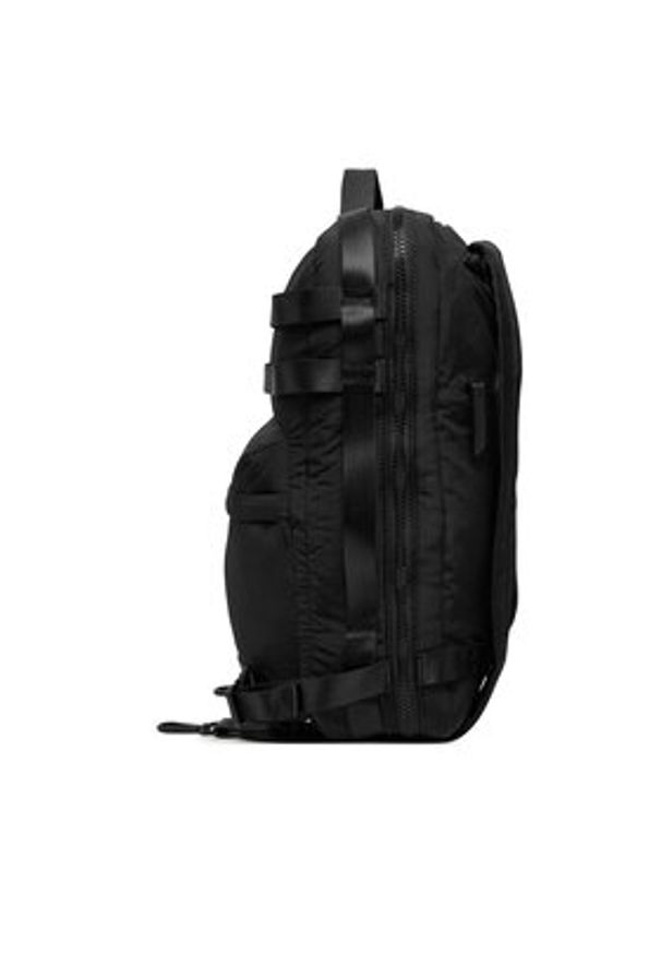 Guess Plecak HMASPF P5210 Czarny. Kolor: czarny. Materiał: poliamid, nylon