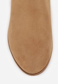 Renee - Ciemnobeżowe Botki na Płaskiej Podeszwie z Ozdobnym Wycięciem Zapinane na Suwak Liletta. Okazja: na co dzień, na spotkanie biznesowe. Kolor: beżowy. Materiał: dzianina. Wzór: aplikacja. Sezon: jesień, zima. Obcas: na płaskiej podeszwie. Styl: casual, biznesowy, elegancki #6