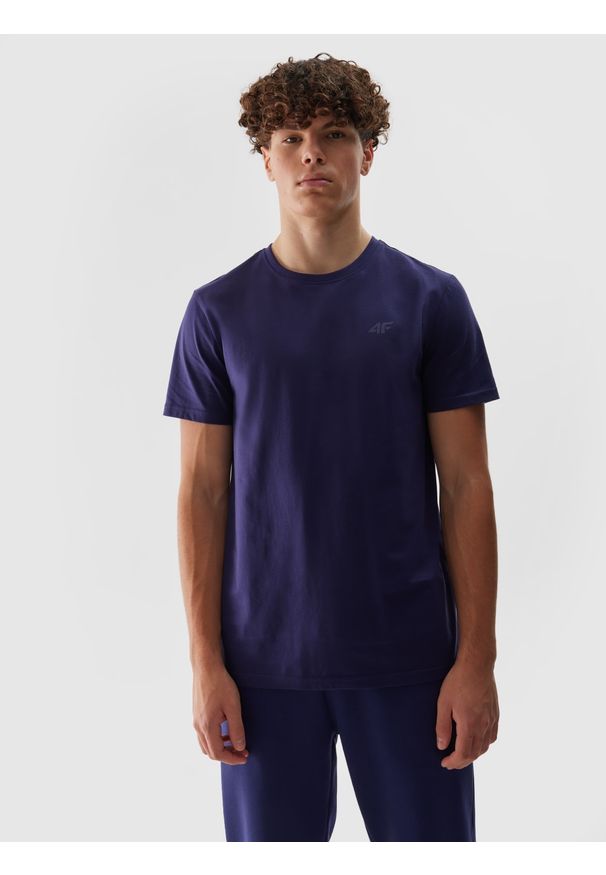 4f - 4F T-shirt regular gładki męski - granatowy M. Okazja: na co dzień. Kolor: niebieski. Materiał: bawełna, jersey, dzianina. Długość rękawa: krótki rękaw. Długość: krótkie. Wzór: gładki. Styl: sportowy, casual