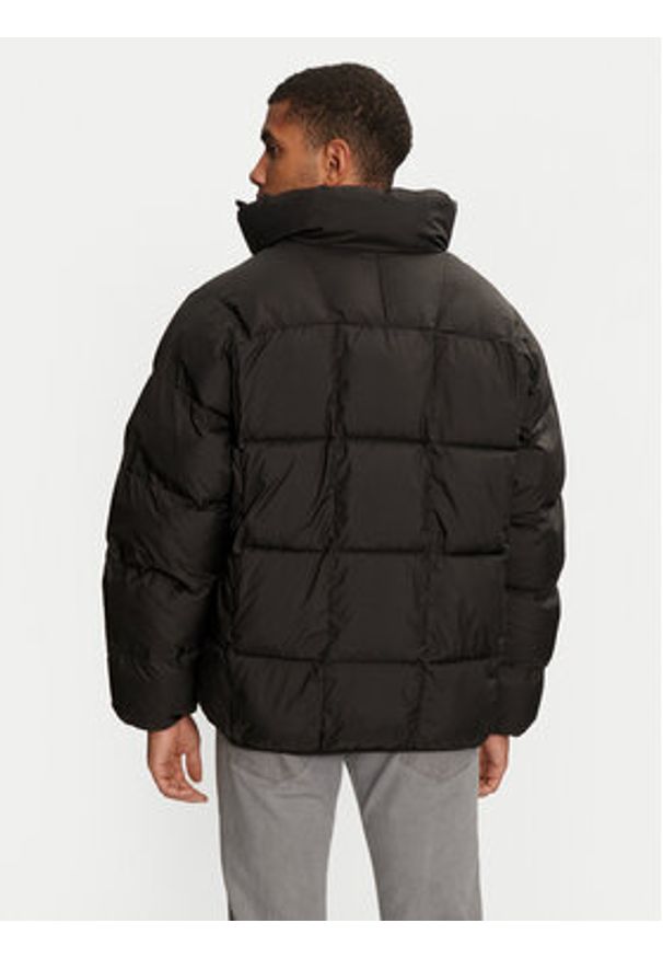 Puma Kurtka zimowa 626506 Czarny Regular Fit. Kolor: czarny. Materiał: syntetyk. Sezon: zima