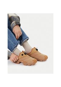 Klapki Reebok. Kolor: beżowy #1