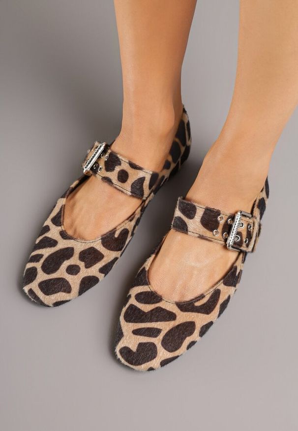 Renee - Panterkowe Balerinki Vices w Stylu Mary Jane ze Skórzaną Wkładką Rilaneia. Okazja: na co dzień. Materiał: skóra. Wzór: grochy. Styl: casual, klasyczny