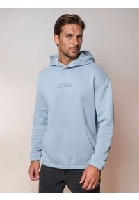 Sinsay - Bluza hoodie z napisem - niebieski. Kolor: niebieski. Wzór: napisy #1