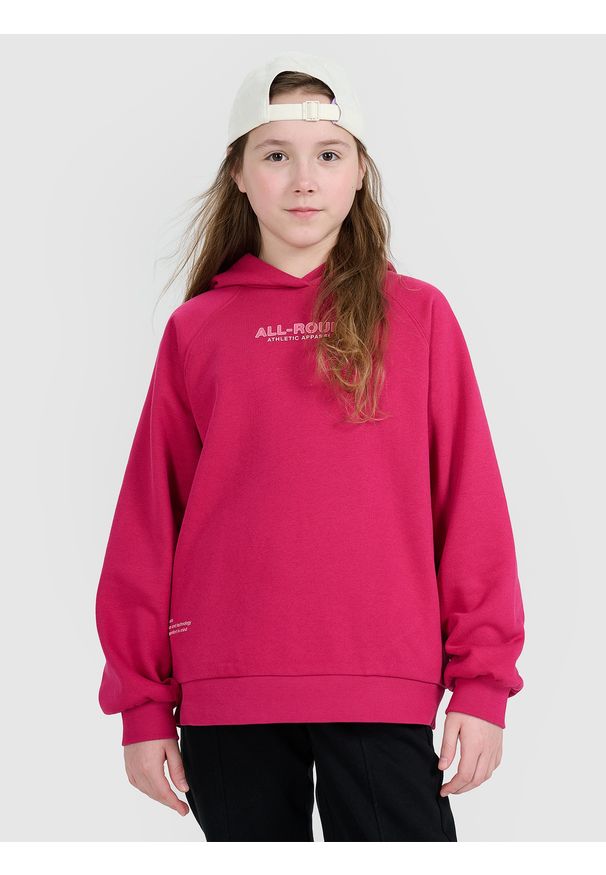 4f - 4F Bluza dresowa nierozpinana z kapturem dziewczęca - różowa 146 (10-11 lat). Okazja: na co dzień. Typ kołnierza: kaptur. Kolor: różowy. Materiał: dresówka. Długość rękawa: raglanowy rękaw. Wzór: gładki, nadruk, ze splotem. Sezon: lato. Styl: casual, klasyczny, sportowy