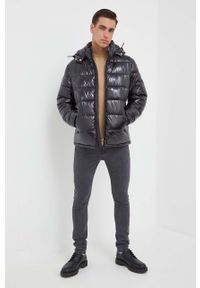 Guess kurtka męska kolor czarny zimowa. Kolor: czarny. Materiał: polar, materiał. Sezon: zima