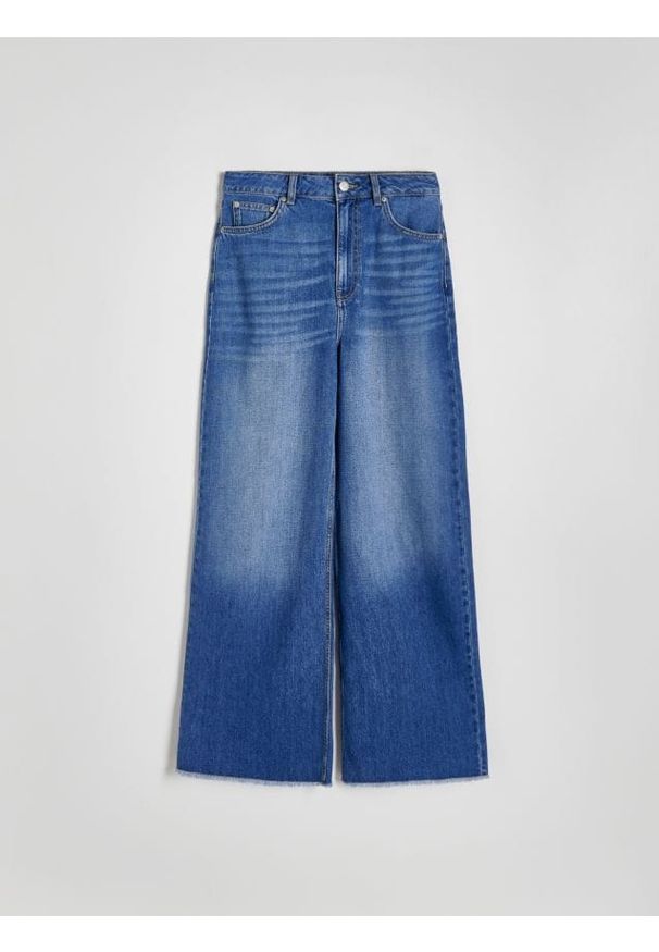 Reserved - Jeansy wide leg - niebieski. Kolor: niebieski. Materiał: jeans