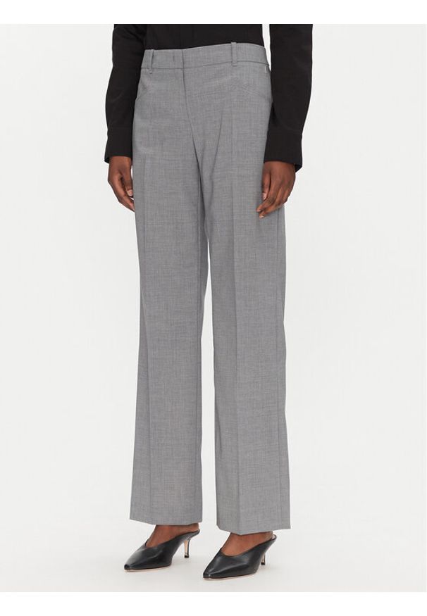 BOSS Spodnie materiałowe Tilda9 50542004 Szary Relaxed Fit. Kolor: szary. Materiał: wełna