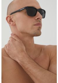 Armani Exchange Okulary przeciwsłoneczne męskie kolor czarny. Kolor: czarny