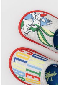 United Colors of Benetton kapcie dziecięce x Looney Tunes kolor szary. Nosek buta: okrągły. Kolor: szary #1