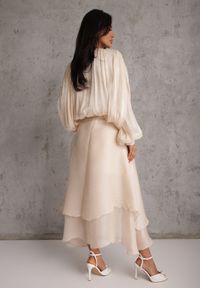 Renee - Jasnobeżowa Rozkloszowana Sukienka Wieczorowa z Szyfonowej Tkaniny Amanna. Kolor: beżowy. Materiał: szyfon, tkanina. Wzór: aplikacja. Typ sukienki: rozkloszowane. Styl: wizytowy #8