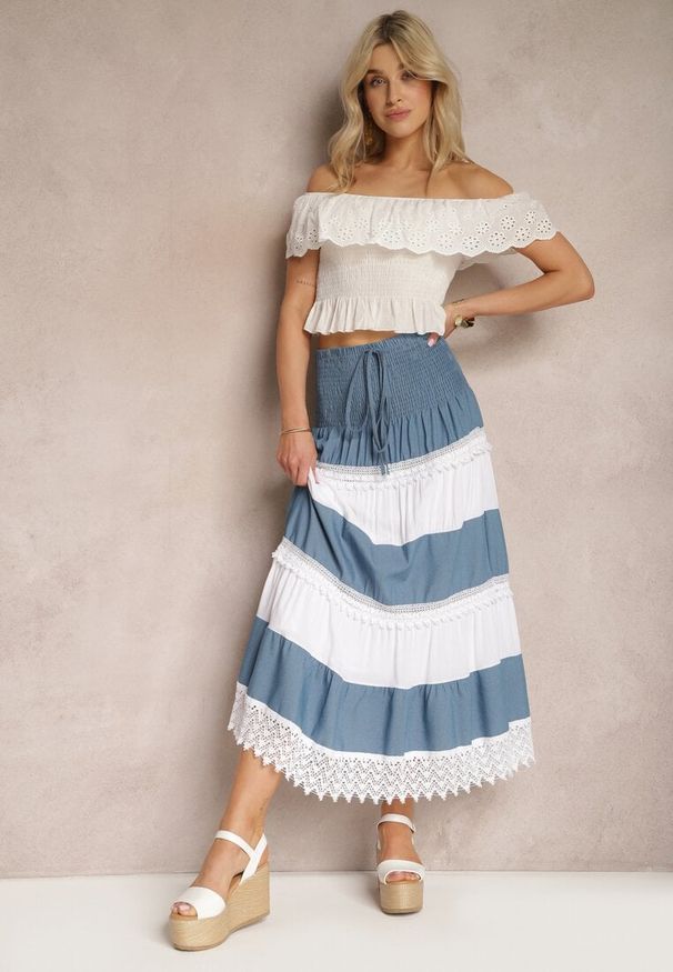 Renee - Niebiesko-Biała Spódnica z Bawełny w Stylu Boho z Gumką i Sznurkiem w Talii Uvinia. Kolor: niebieski. Materiał: bawełna. Sezon: lato. Styl: boho