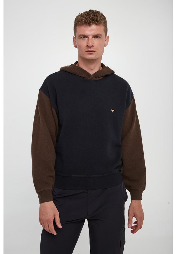Emporio Armani - Sweter męski z wełny EMPORIO ARMANI. Materiał: wełna