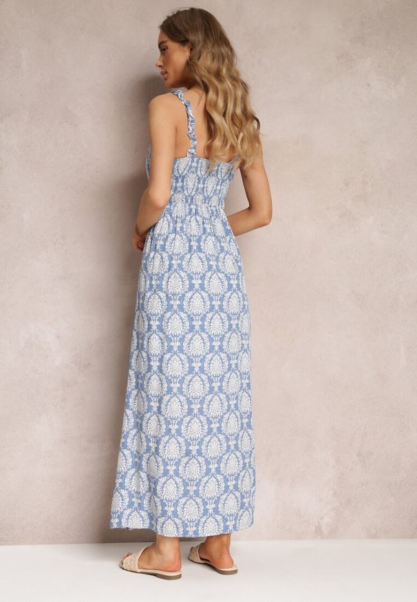 Renee - Niebieska Wiskozowa Sukienka Maxi w Kwiaty z Cienkimi Gumkami Janitza. Kolor: niebieski. Materiał: wiskoza. Długość rękawa: na ramiączkach. Wzór: kwiaty. Sezon: lato, wiosna. Długość: maxi