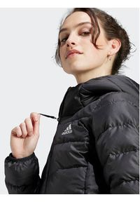 Adidas - adidas Kurtka puchowa Essentials Light Down HZ5724 Czarny Regular Fit. Kolor: czarny. Materiał: syntetyk #7