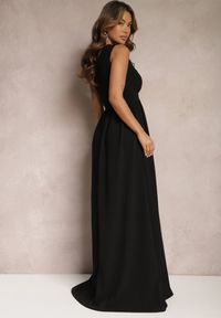 Renee - Czarna Asymetryczna Sukienka Rozkloszowana Maxi Adavia. Okazja: na co dzień, na imprezę. Kolekcja: dla wysokich. Kolor: czarny. Typ sukienki: asymetryczne. Styl: casual, elegancki. Długość: maxi