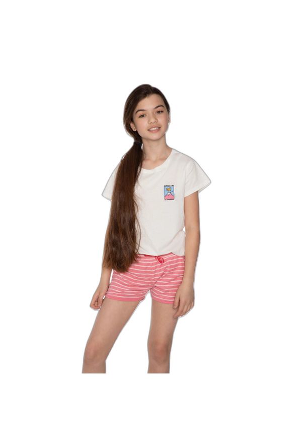 Szorty dla dziewcząt Protest Dina. Kolor: różowy. Materiał: materiał. Długość: krótkie. Sezon: lato