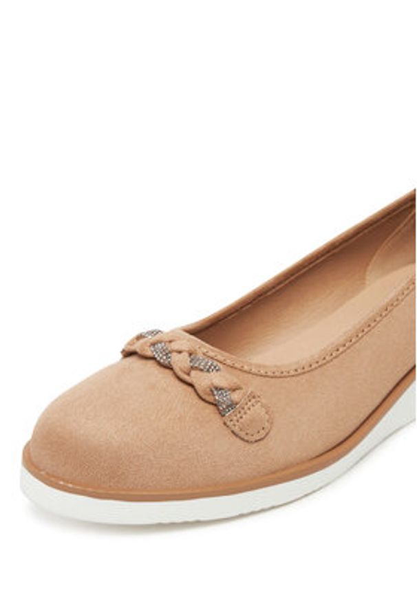 Clara Barson Baleriny WYL3395-7 Beżowy. Kolor: beżowy. Materiał: materiał