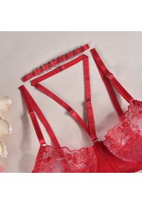 Intica - Zestaw bielizny z haftem i łańcuszkami na specjalne okazje August. Kolor: czarny. Materiał: materiał. Wzór: haft #5