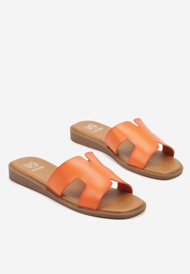 Born2be - Pomarańczowe Klapki z Geometrycznymi Wycięciami Rediraine. Okazja: na co dzień. Kolor: pomarańczowy. Wzór: geometria. Styl: casual, elegancki