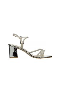 Sandały Bayla-187 1705 Silver 187079, Srebrny, Skóra ekologiczna - 36. Zapięcie: pasek. Kolor: srebrny. Materiał: skóra ekologiczna. Wzór: motyw z bajki, aplikacja, paski. Obcas: na obcasie. Wysokość obcasa: średni #1