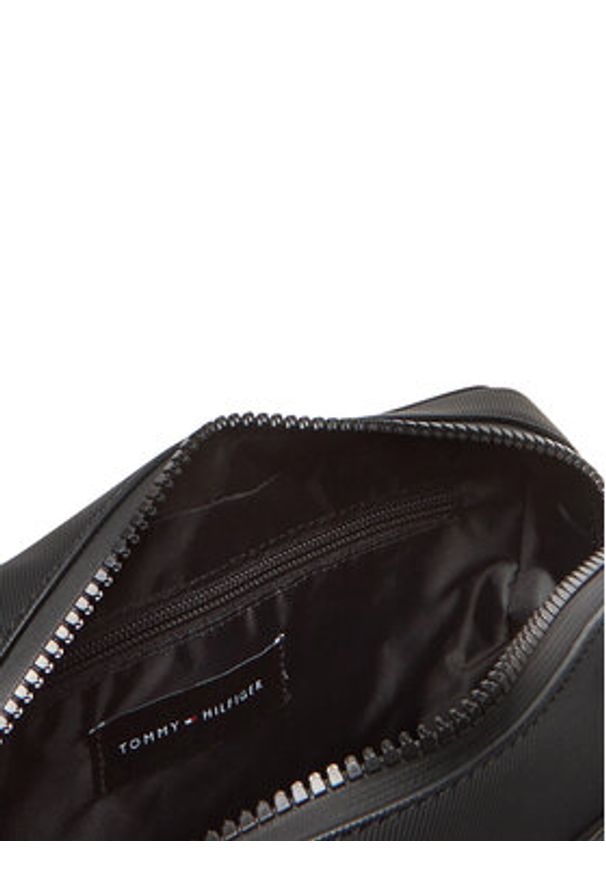 TOMMY HILFIGER - Tommy Hilfiger Kosmetyczka Th Foundation Washbag AM0AM13527 Czarny. Kolor: czarny. Materiał: skóra