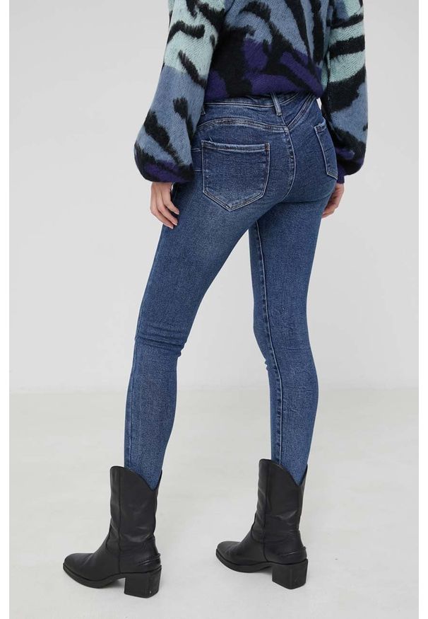 Answear Lab Jeansy damskie medium waist. Kolor: niebieski. Styl: wakacyjny